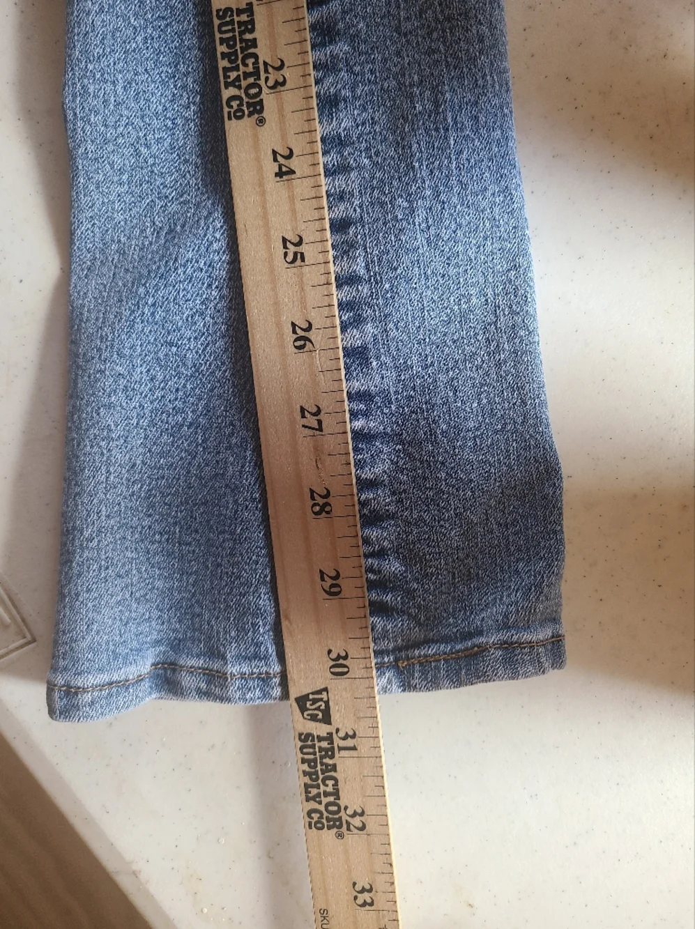 Signature by Levi Strauss & Co. Modern Straight Jeans Size 4M
